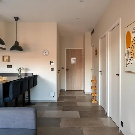 Apartament Mimosas *